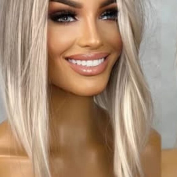 lace front wig - Picture 2 of 4